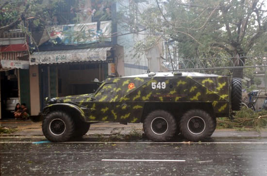 Miền Trung “đua” từng giây phòng “siêu bão” Haiyan